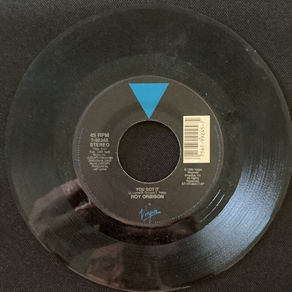 Set of 2:Traveling Wilburys and Roy Orbison 45s - Picture 8 of 9